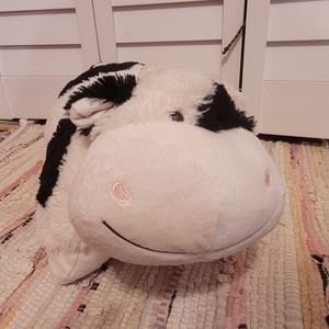 $10 off $60 ⭐️   Cow pillowpet
